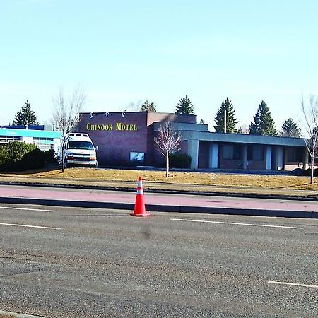 Chinook Motel Летбрідж Екстер'єр фото