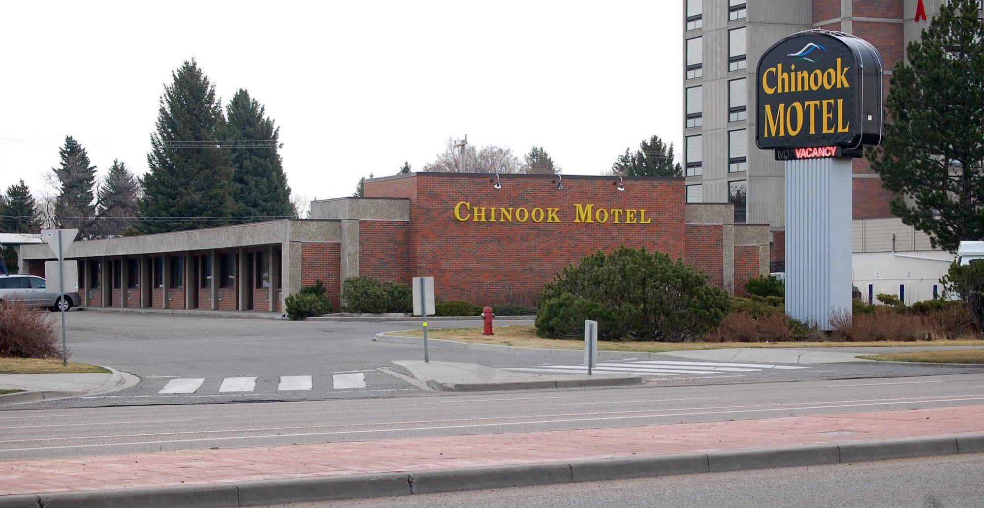 Chinook Motel Летбрідж Екстер'єр фото